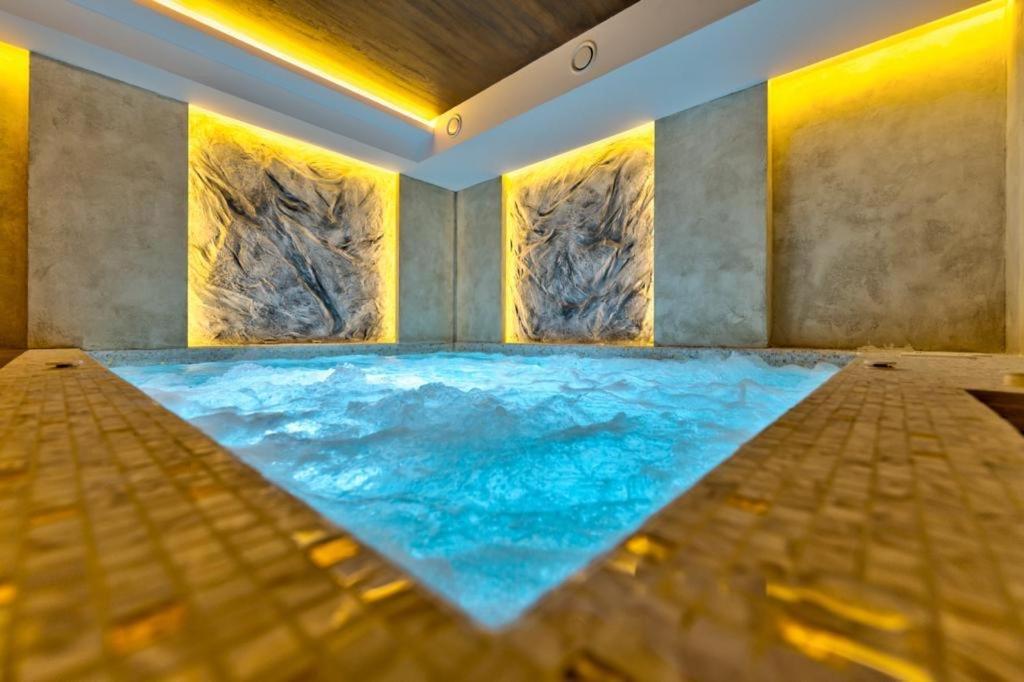 Mans Lux 8 Apartman Zlatibor Zewnętrze zdjęcie