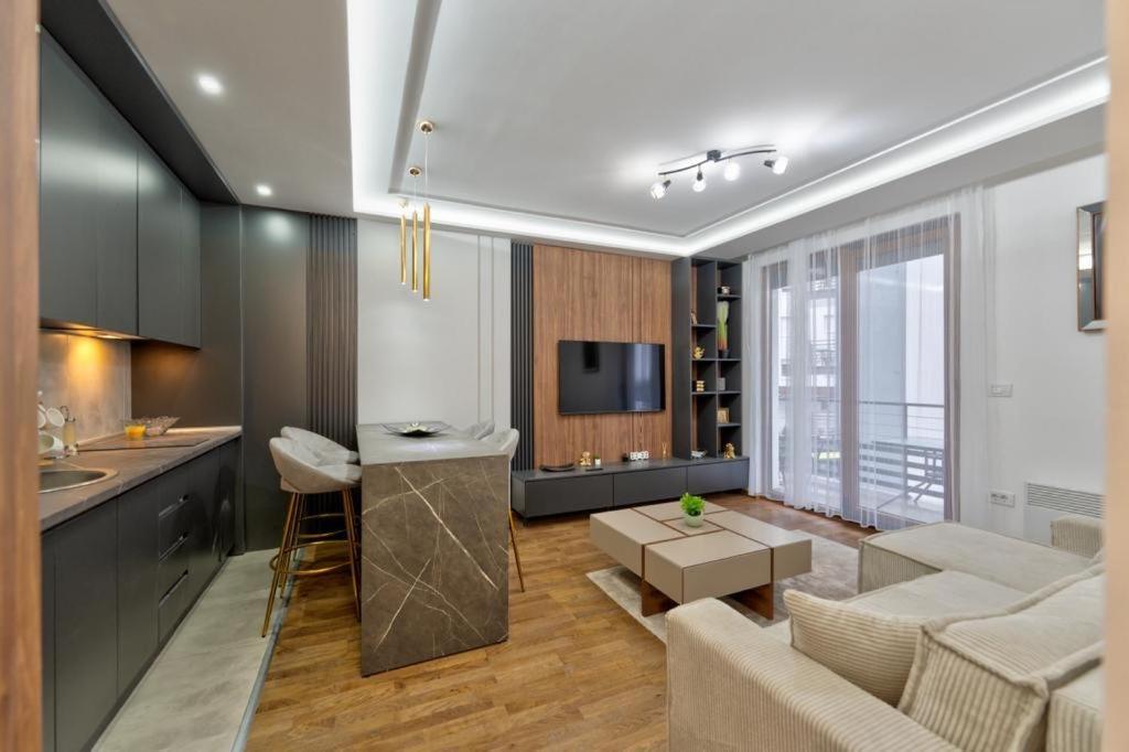 Mans Lux 8 Apartman Zlatibor Zewnętrze zdjęcie