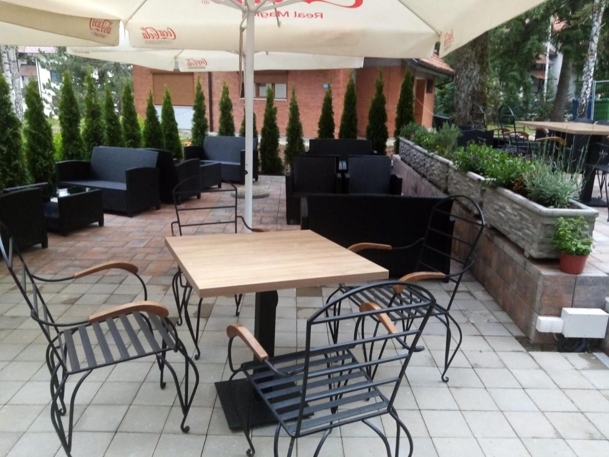 Mans Lux 8 Apartman Zlatibor Zewnętrze zdjęcie